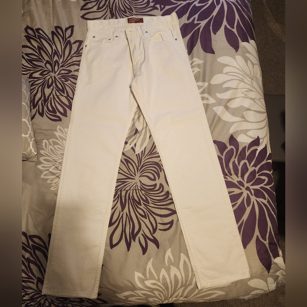 White jeans